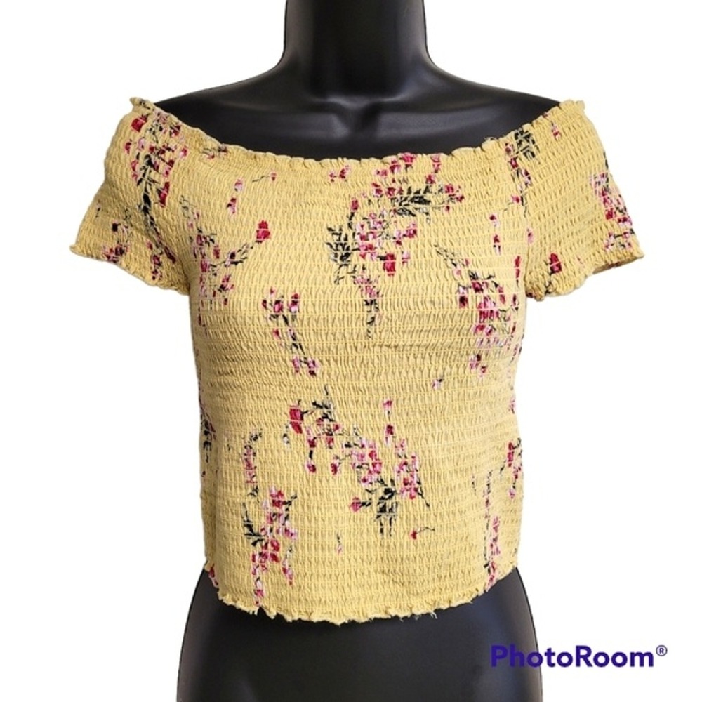 Kendall And Kylie Yellow Floral Off The Shoulder Smocked Crop Top Size Medium